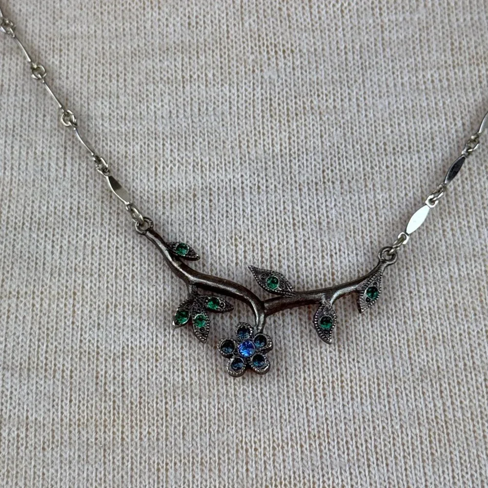 Silver Tone Rhinestone Flower Chain Link Necklace 17.5-19.5